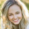 Sophie Reynolds Net Worth and Bio
