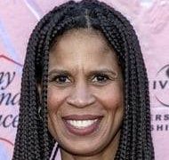 Holly Frazier Net Worth and Bio