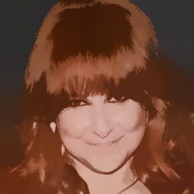 Julie Klausner Net Worth 2026: Career & Income Sources